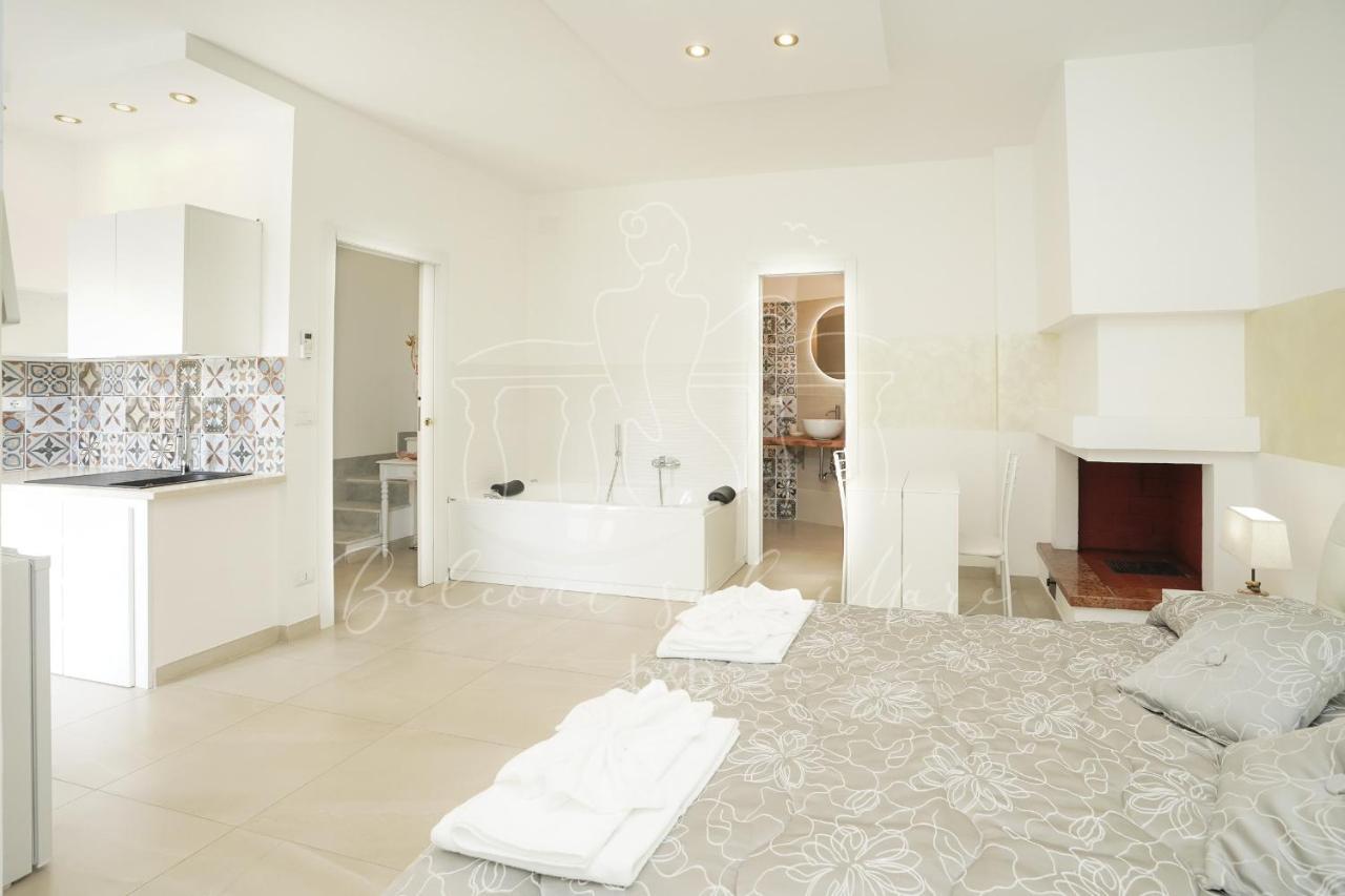 Balconi Sul Mare Bed and Breakfast Οτράντο Εξωτερικό φωτογραφία