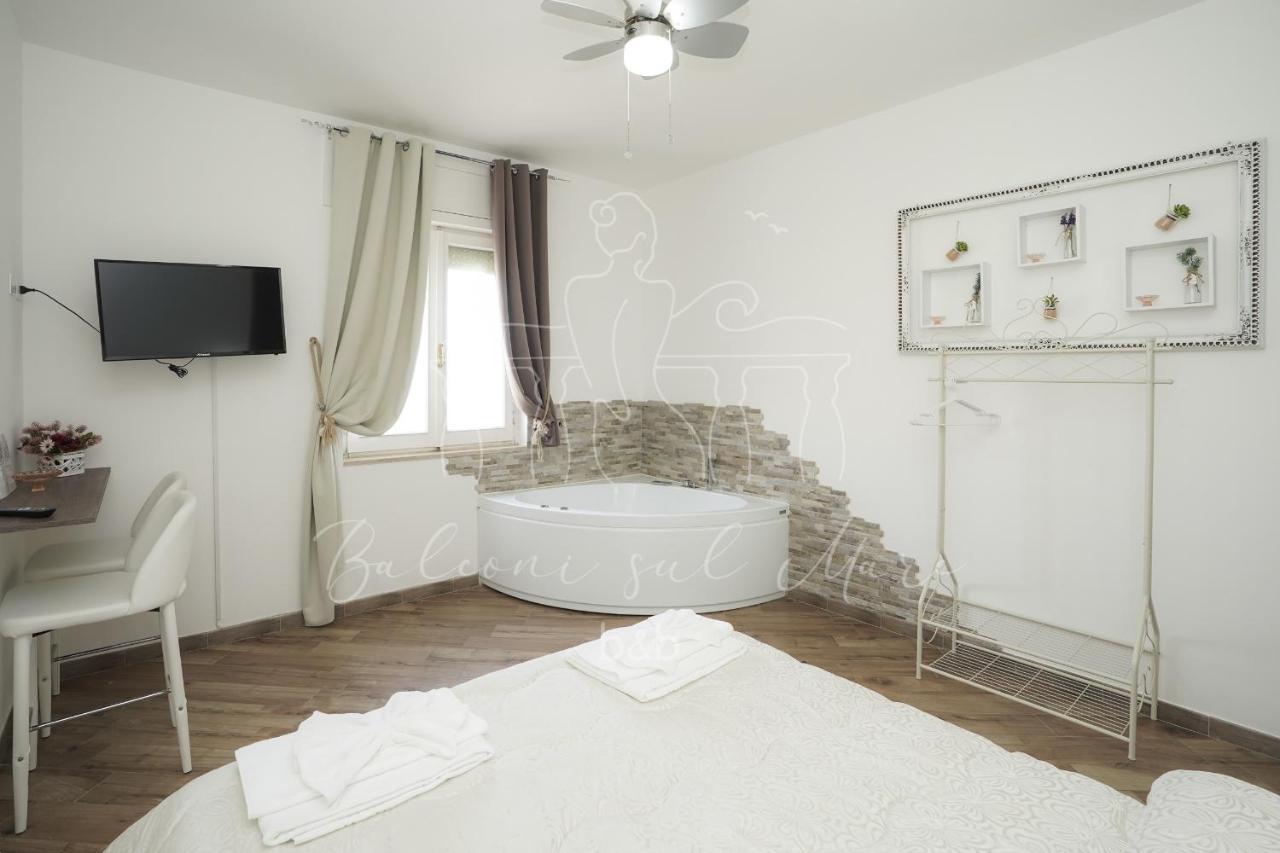Balconi Sul Mare Bed and Breakfast Οτράντο Εξωτερικό φωτογραφία